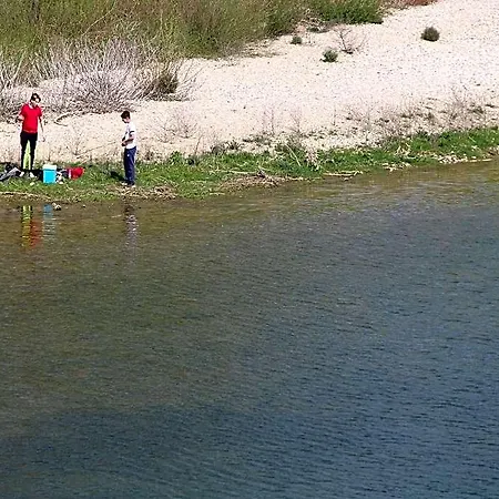 Scenic With View Of The Gardon River 4* Remoulins
